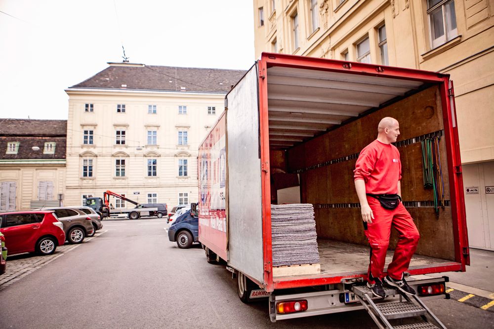 Übersiedlung Wien - Lkw Ausrüstung